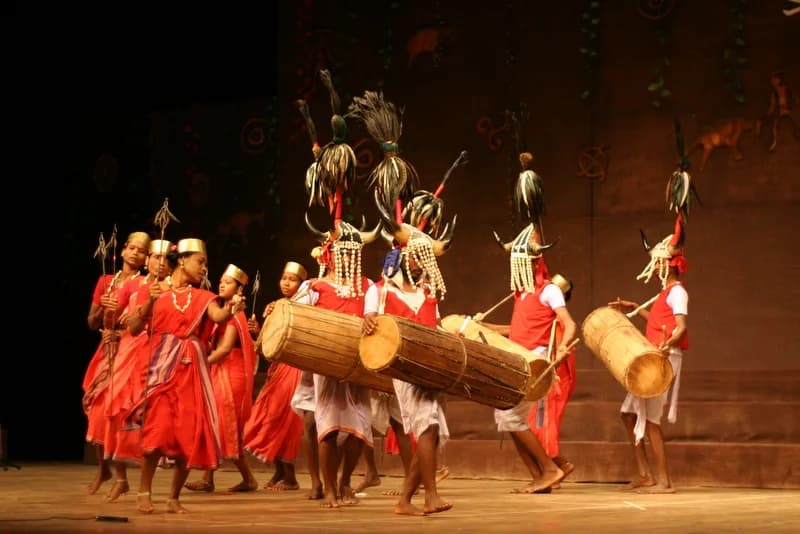 A Gaur Maria dance on a stage